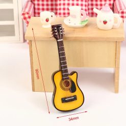 Miniaturgitarre, gelbe Akustikgitarre
