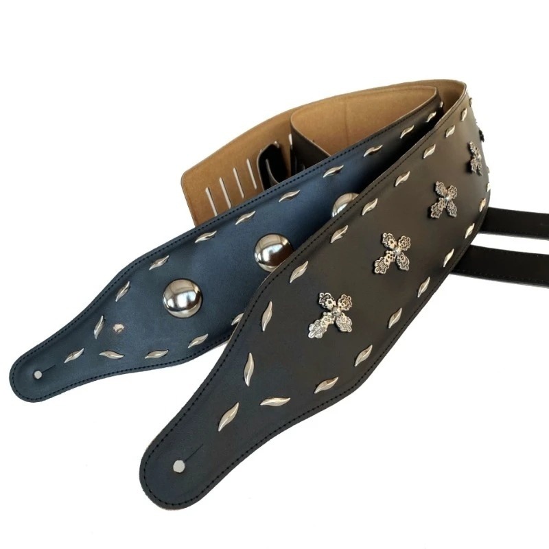 Ledergitarrengurt mit Conchos und Kreuz für Rock und Metal - Modell 2