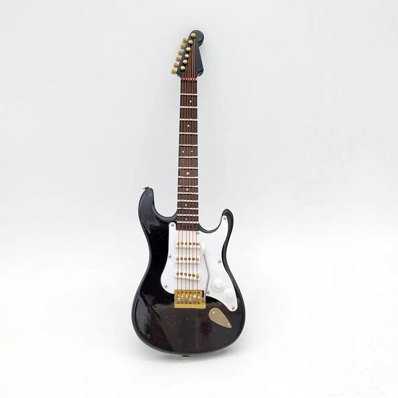 Ansicht vor Miniatur-Elektrogitarre im Maßstab 1:6