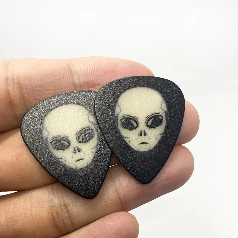 5 Alien Kopf Gitarren Plektren - Set von 5 Stück-