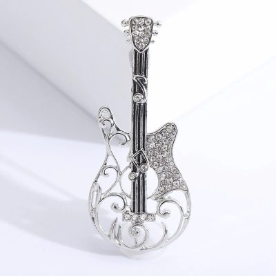 Hohles Elektrische Gitarren-Design-Brosche mit Musiknoten-Motiv und silberfarbenen Strasssteinen