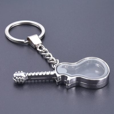 Personalisierbarer Glas-E-Gitarren-Schlüsselanhänger - 3 Farben - Farbe Silber