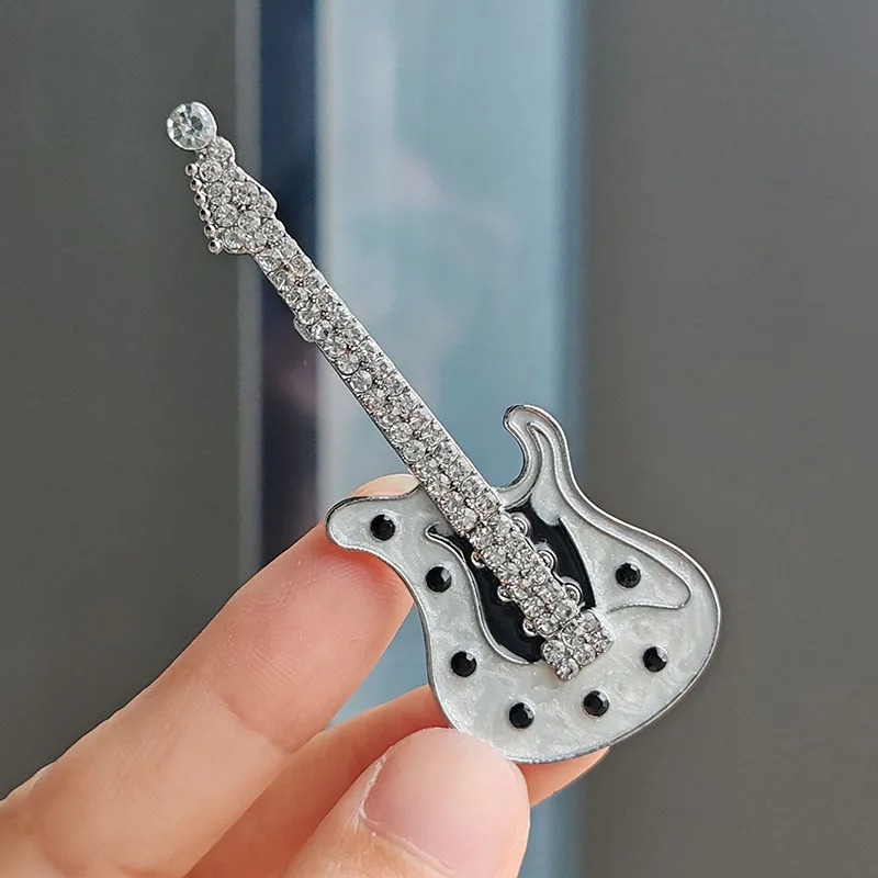 Vintage Strass Elektrische Gitarre Brosche Modell 3