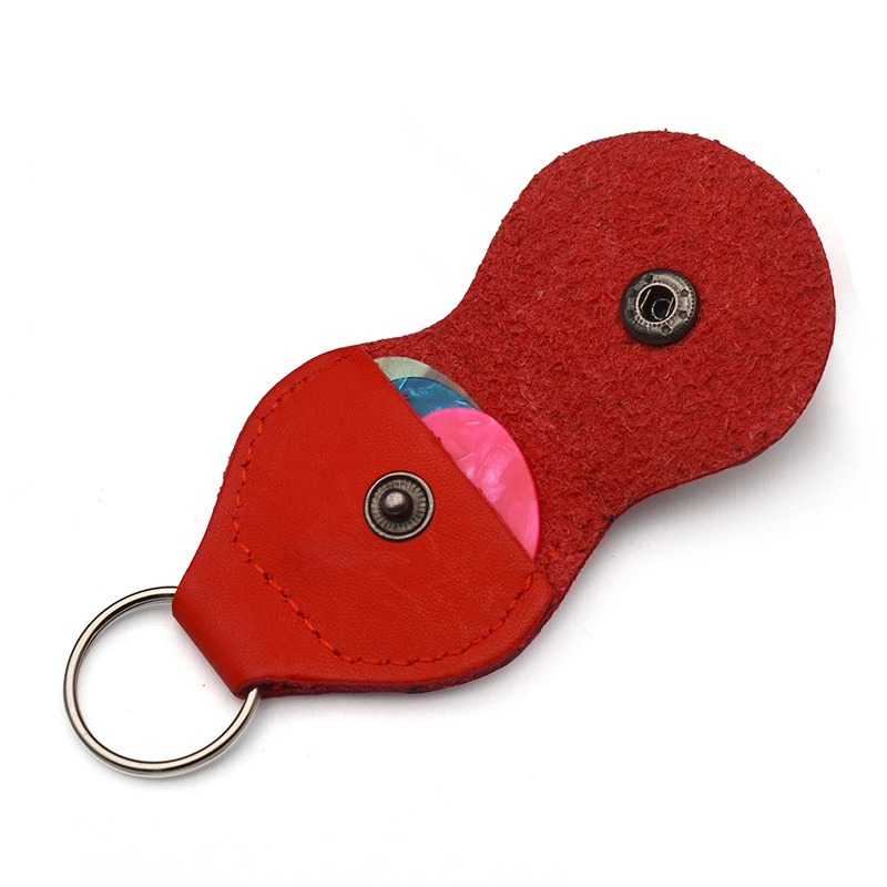 2er Set Gitarrenschlüsselanhänger aus Leder mit Pick-Etui - 3 Farben - 6 Picks enthalten - Farbe Rot