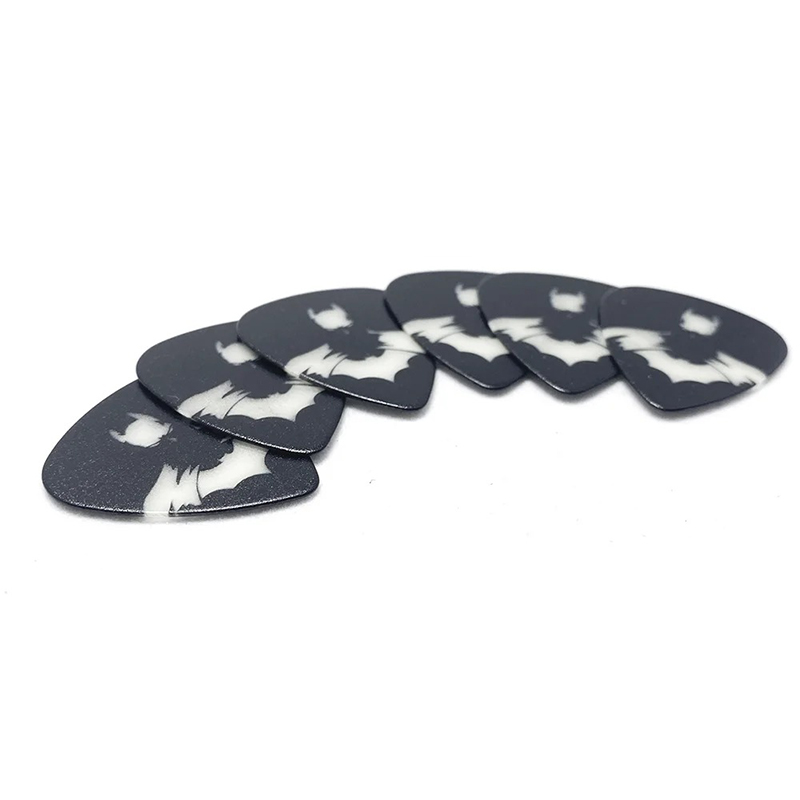 Prächtige Gitarrenplektren mit Fledermaus-Design - Set von 5 oder 50 Stück