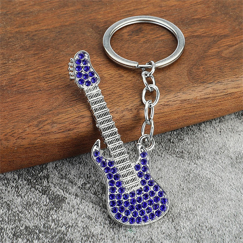 Elektrische Gitarren-Schlüsselanhänger mit Strass in 6 wählbaren Farben - Farbe Violett