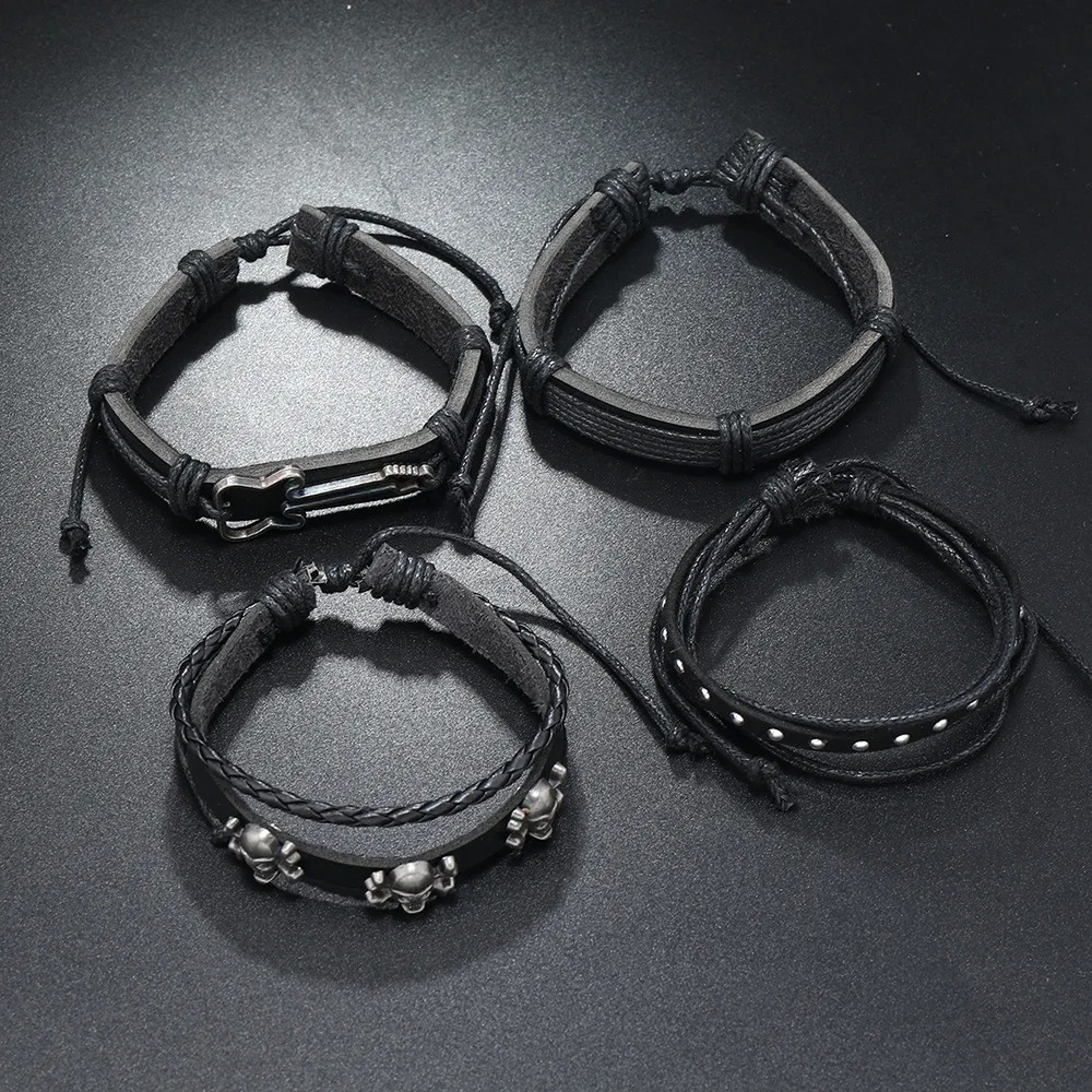 Details zum Rock-Gitarren-Armband mit metallischem Schädel