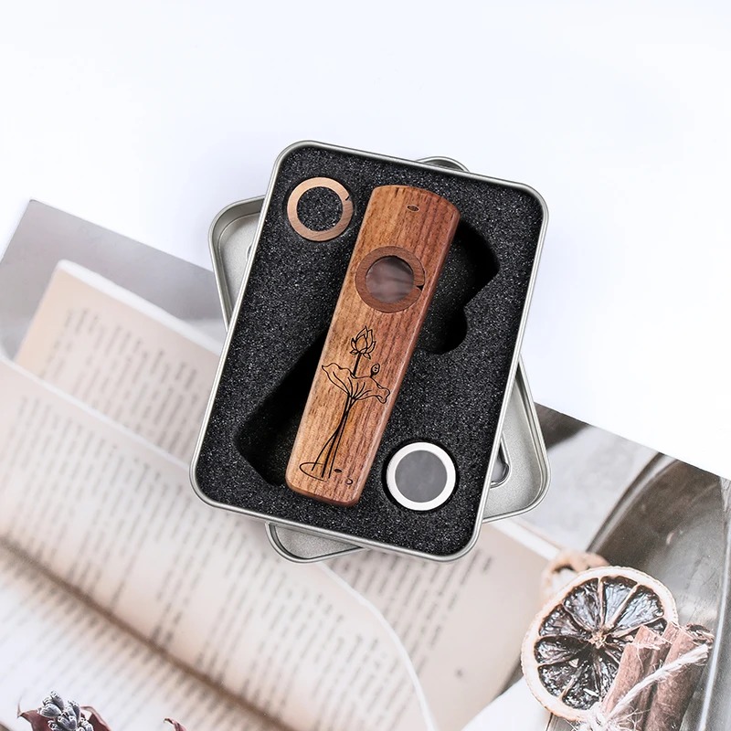 Abmessungen des Sapelli-Holz-Kazoos - Lotus-Melodie - Modell 1