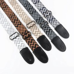 Klassische Gitarrengurt mit Tribal-Zickzack-Muster