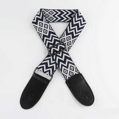 Klassischer Gitarrengurt mit grauem Tribal-Zickzack-Muster