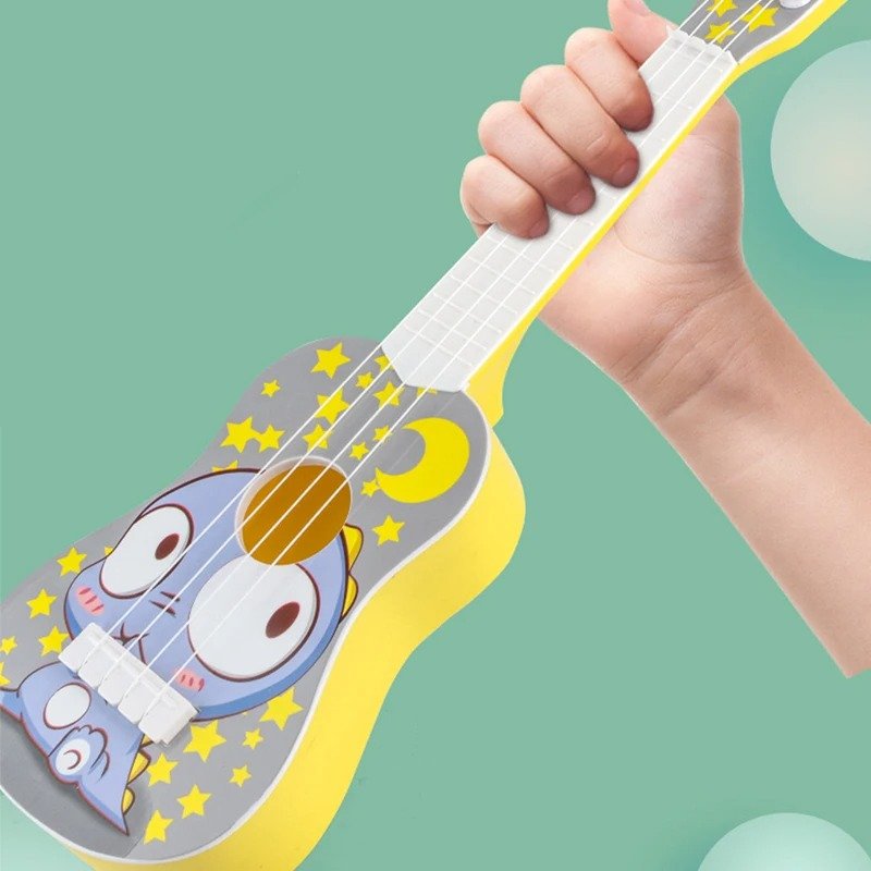 Vollständige Ansicht der Kinder-Gitarre mit süßen Tieren - Mond und Sternenhimmel Eule