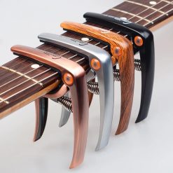 Vintage Gitarren-Kapodaster mit Federmechanismus - Auswahl aus 4 Farben