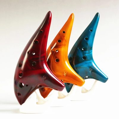 Details der Ocarina 12-Loch Alto C - Blasinstrument aus Harz für Anfänger und erfahrene Musiker (Zelda-Stil)
