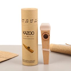 Akustisches Kazoo aus natürlichem Holz - Klassisches Design und authentischer Klang - Komplett!