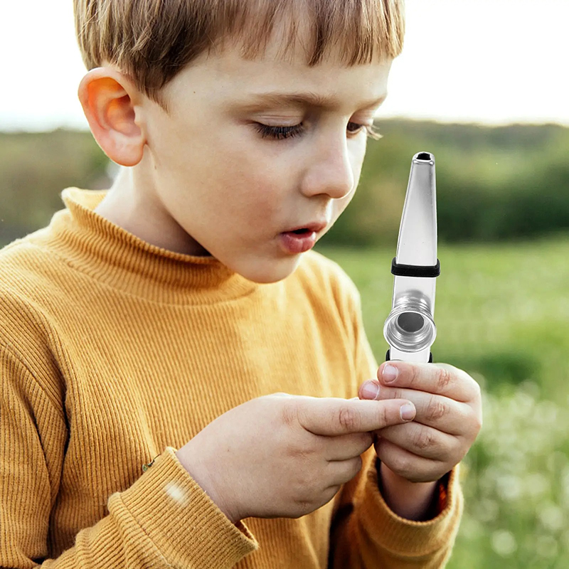 Set von 6 Metall-Kazoos - Goldene & Silberne Splitter (Klassische mit hellem und brillantem Klang) - ideal für Schulen!