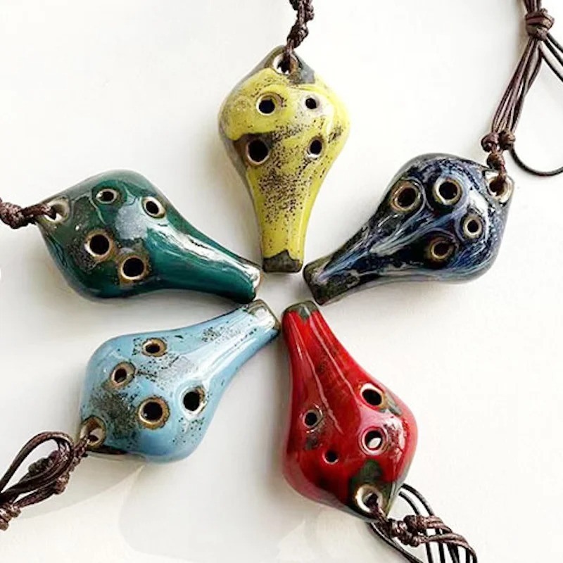 Wunderschönes Miniatur-Ocarina aus Keramik - Musikalischer Anhänger mit 6 Löchern