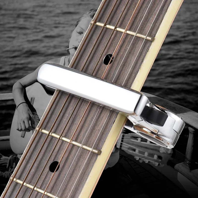 Detaillierte Ansicht des Gitarrenkapodasters Modell Royale Perlmutt
