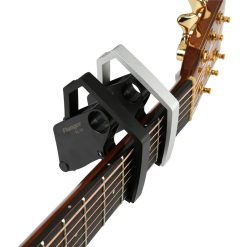 Allgemeine Ansicht Capodaster für Gitarre, Modell mit Tastensperre