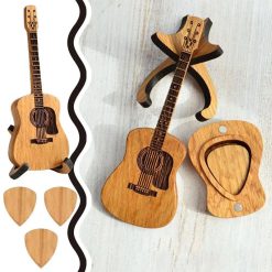 Holzbox mit Akustikgitarren-Plektren vom Luthier Herz