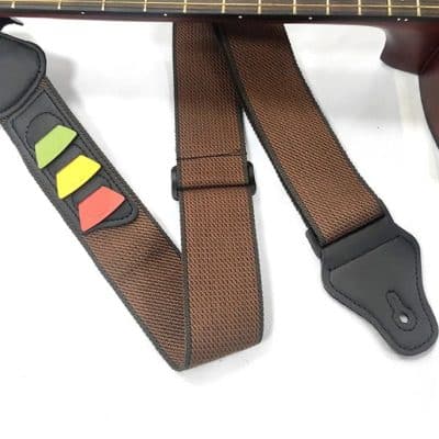 Details Klassische Gitarrengurt in Kaffeebraun