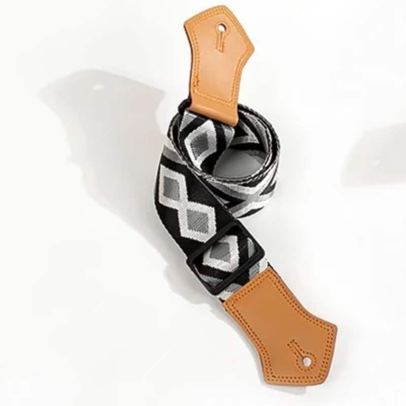 Details des Vintage Gitarrengurts in Schwarzem Diamant und Silber