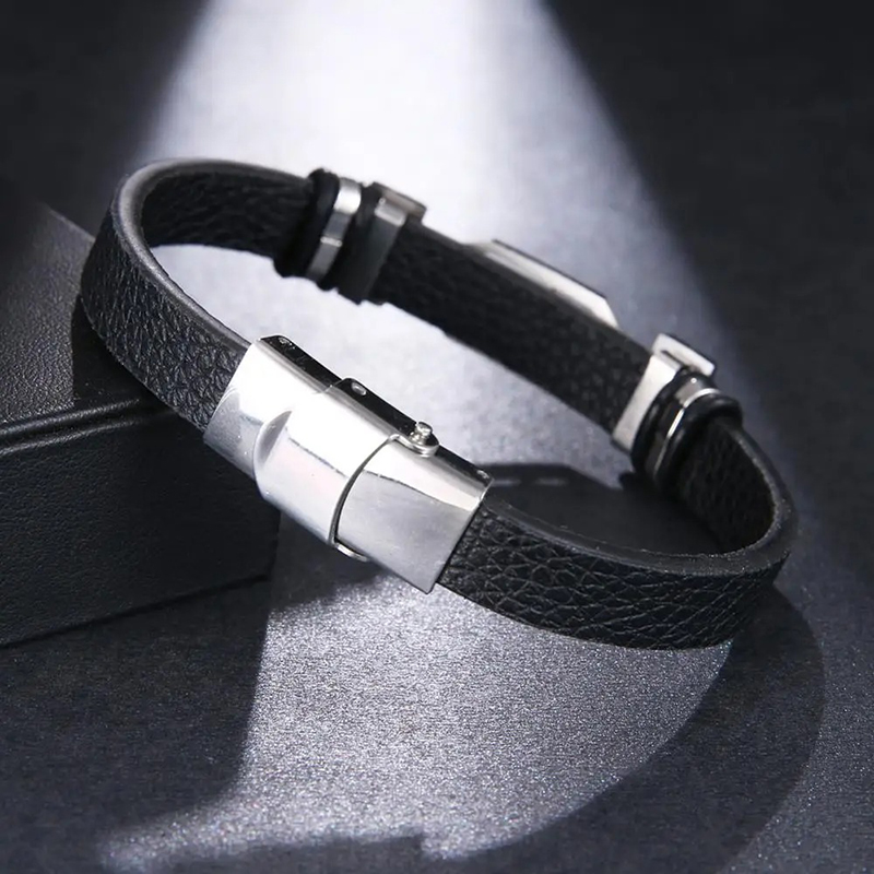 Rückansicht Armband Notenschlüssel Stahltakt