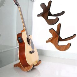 Holzgitarrenständer im Design-X